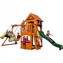 Complex de Joaca Atlantic din lemn de cedru - Centru din lemn cu tobogan si 2 nivele  Atlantis Playset Backyard Discovery  Complex de Joaca Atlantic din lemn de cedru - Centru din lemn cu tobogan si 2 nivele  Atlantis Playset Backyard Discovery